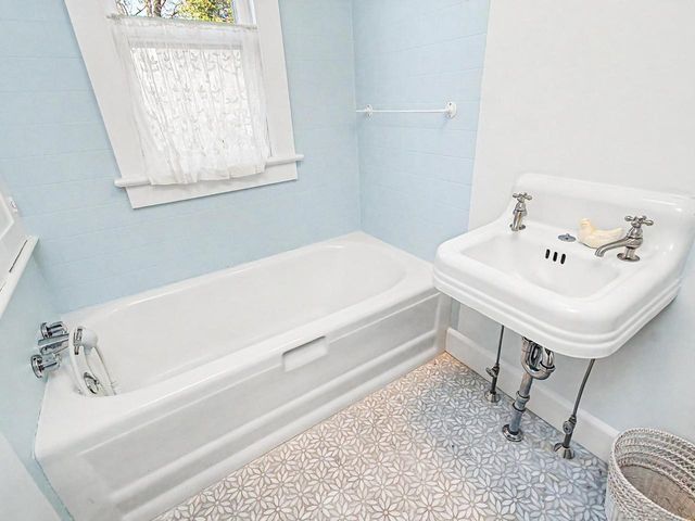 173-179 South Prospect Street, Burlington, VT 05401