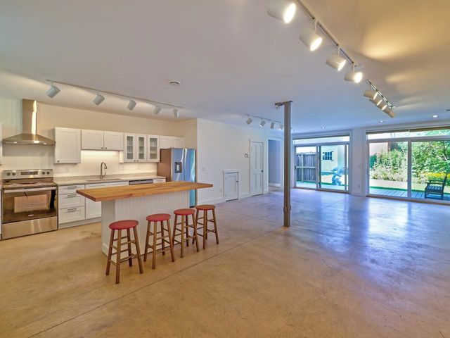 173-179 South Prospect Street, Burlington, VT 05401