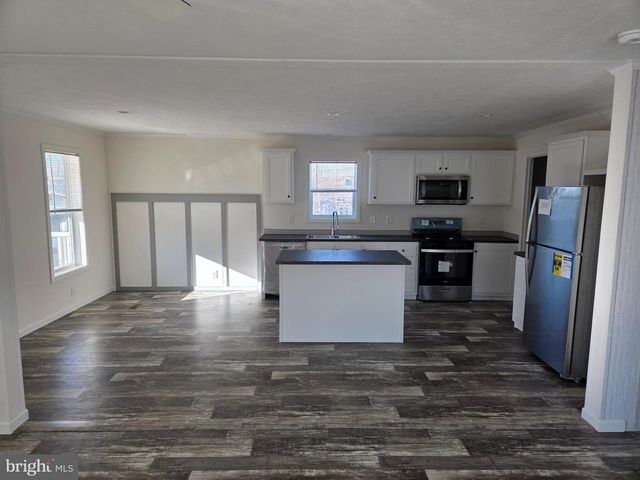 31 GOLFVIEW DR, Quakertown, PA 18951