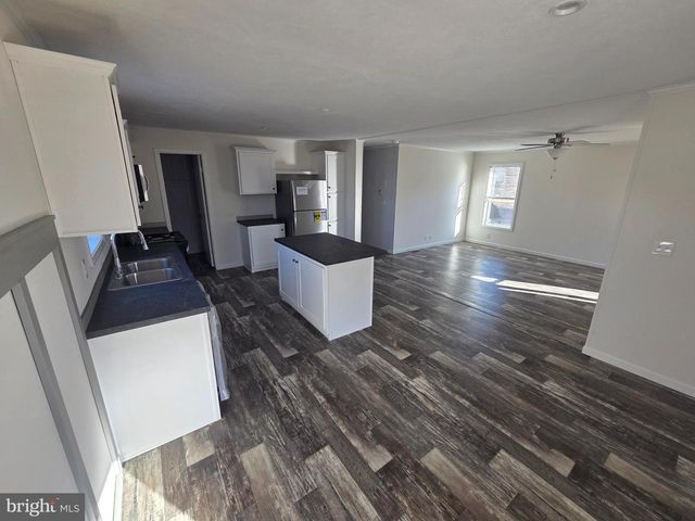 31 GOLFVIEW DR, Quakertown, PA 18951