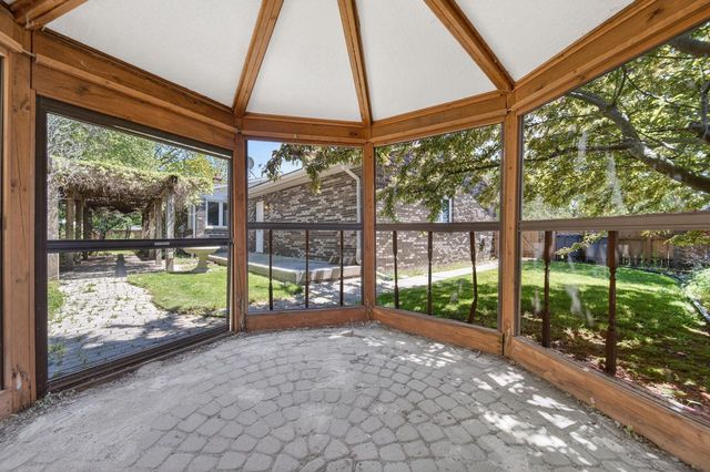 2506 Geele AVENUE, Sheboygan, WI 53083
