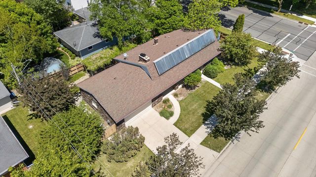 2506 Geele AVENUE, Sheboygan, WI 53083