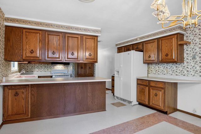2506 Geele AVENUE, Sheboygan, WI 53083
