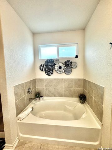 956 BROWN THRASHER, San Antonio, TX 78253