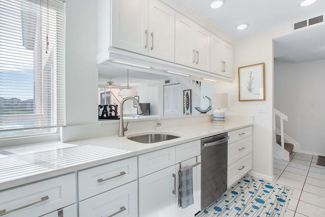 353 S Us Highway 1 B301, Jupiter, FL 33477