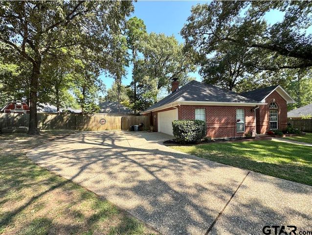 3110 Tallow Oak Cir, Tyler, TX 75707