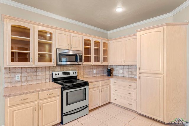 2200 McKeller Rd., Mount Pleasant, TX 75455