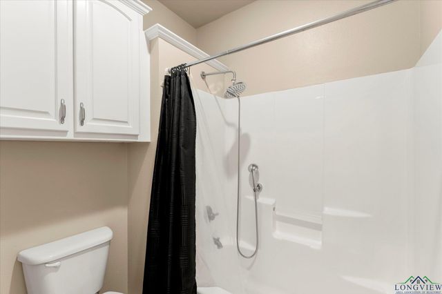 2200 McKeller Rd., Mount Pleasant, TX 75455