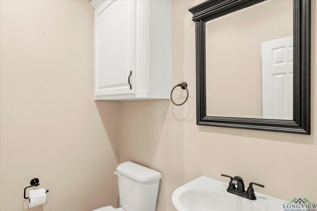 2200 McKeller Rd., Mount Pleasant, TX 75455