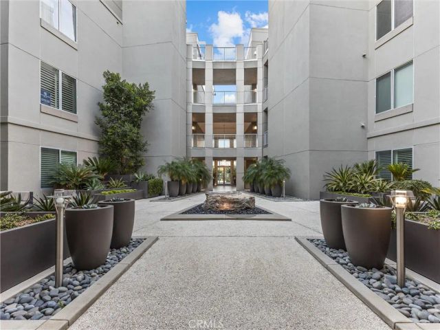 21 Gramercy 208, Irvine, CA 92612
