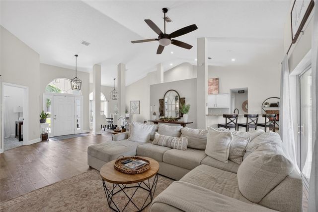 3903 SE 38TH LOOP, Ocala, FL 34480