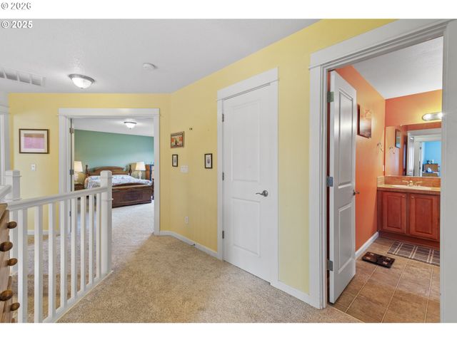 10006 Ne 103RD St, Vancouver, WA 98662