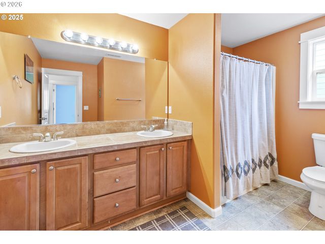 10006 Ne 103RD St, Vancouver, WA 98662