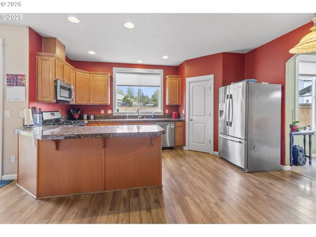 10006 Ne 103RD St, Vancouver, WA 98662