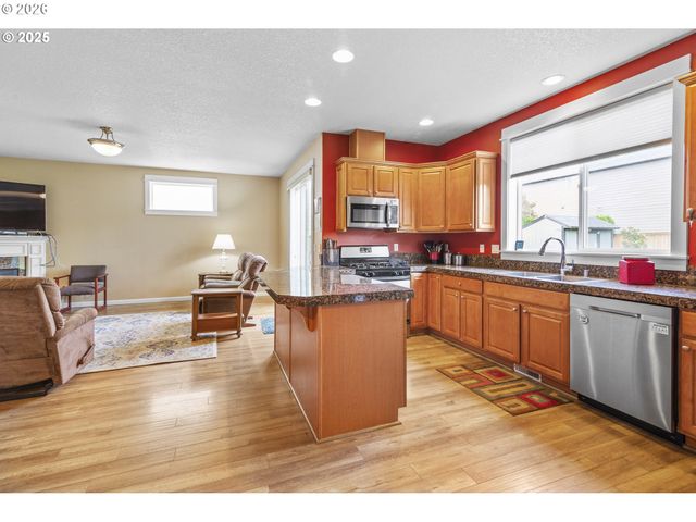 10006 Ne 103RD St, Vancouver, WA 98662