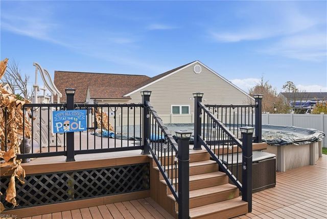 1726 Aspenwood DR, Hampton, VA 23666