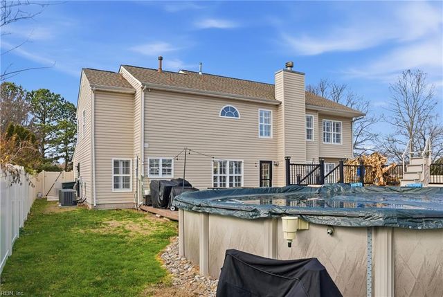 1726 Aspenwood DR, Hampton, VA 23666