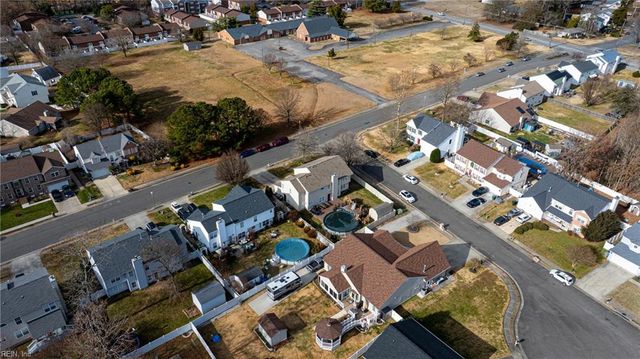 1726 Aspenwood DR, Hampton, VA 23666