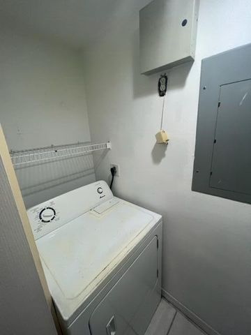 10282 Fox Trail Road 210, Royal Palm Beach, FL 33411