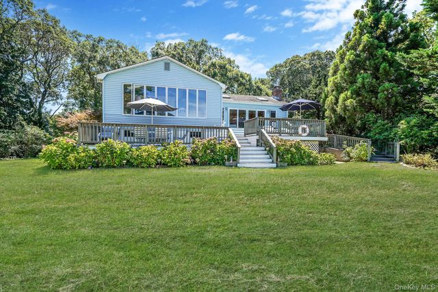 321 Sound Beach Boulevard, Sound Beach, NY 11789