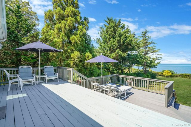 321 Sound Beach Boulevard, Sound Beach, NY 11789