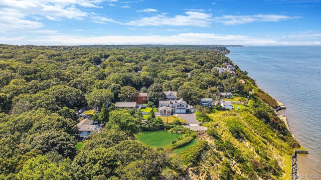 321 Sound Beach Boulevard, Sound Beach, NY 11789