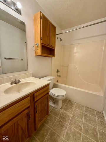 110 Woodberry Drive, Danville, IN 46122