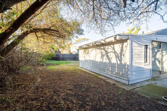 7388 Mandy Dr, Sacramento, CA 95823