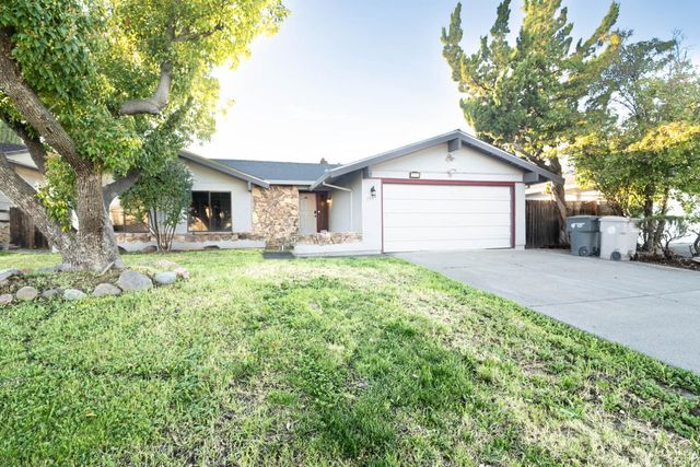 7388 Mandy Dr, Sacramento, CA 95823