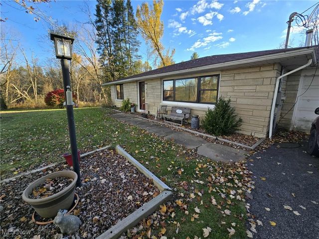 5429 US Route 422, Southington, OH 44470