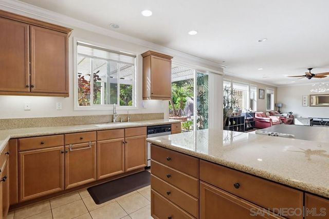 7730 Britt Pl, Santee, CA 92071