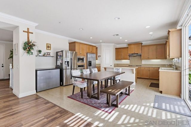 7730 Britt Pl, Santee, CA 92071