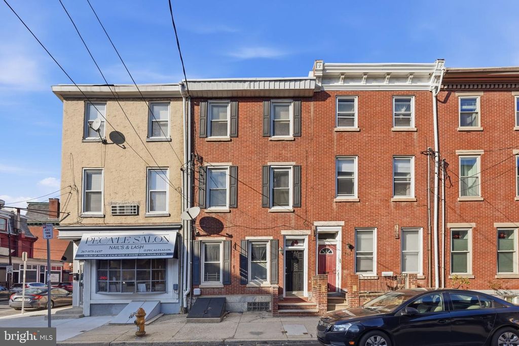 Image 1 of property listing at 455 FAIRMOUNT AVE, Philadelphia, PA 19123
