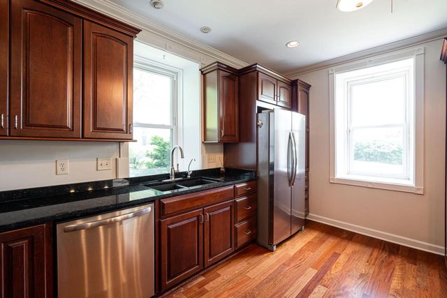 628 Port Washington ROAD, Grafton, WI 53024