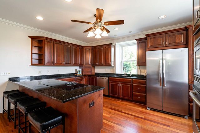 628 Port Washington ROAD, Grafton, WI 53024