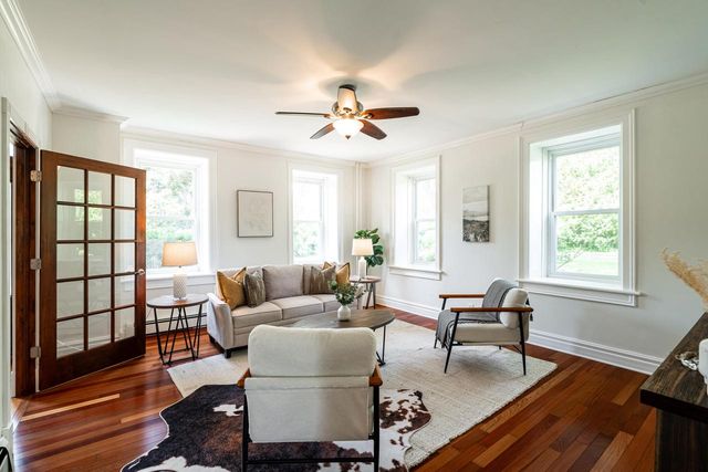 628 Port Washington ROAD, Grafton, WI 53024