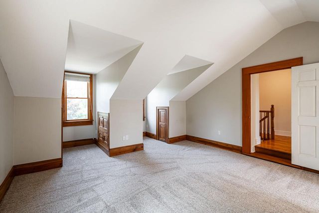 628 Port Washington ROAD, Grafton, WI 53024