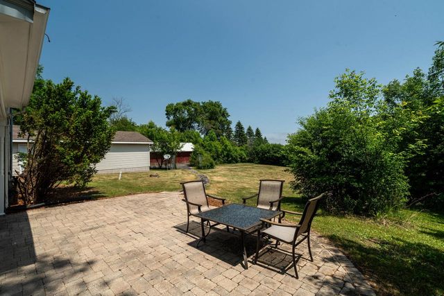 628 Port Washington ROAD, Grafton, WI 53024