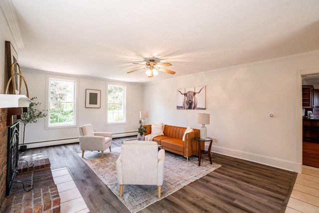 628 Port Washington ROAD, Grafton, WI 53024