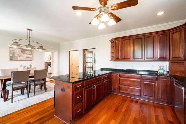 628 Port Washington ROAD, Grafton, WI 53024