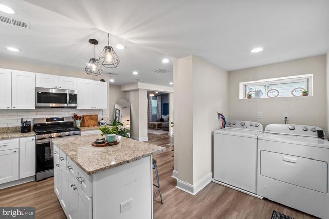610 MEADOW RD, Baltimore, MD 21206
