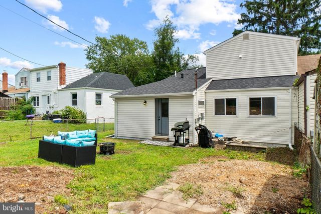610 MEADOW RD, Baltimore, MD 21206