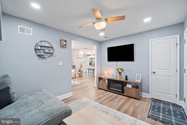 610 MEADOW RD, Baltimore, MD 21206