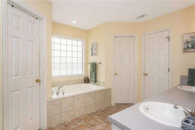 325 Peterson Place, Fayetteville, NC 28301