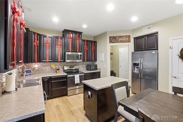 7384 Ballauer Place, Dayton, OH 45424