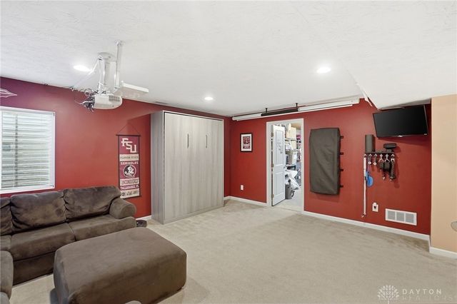 7384 Ballauer Place, Dayton, OH 45424