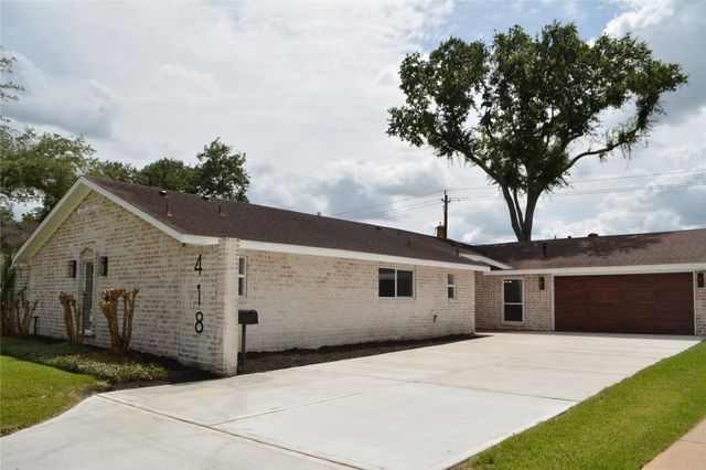 418 Briar Hill Drive, Houston, TX 77042