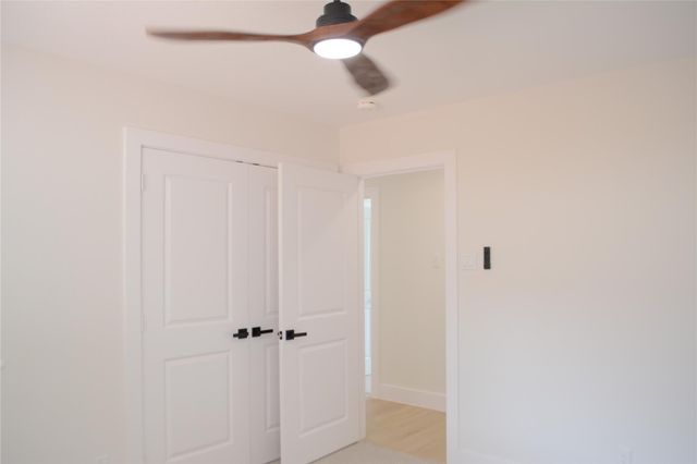 418 Briar Hill Drive, Houston, TX 77042