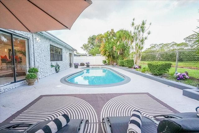 8580 NW 20th Court, Sunrise, FL 33322