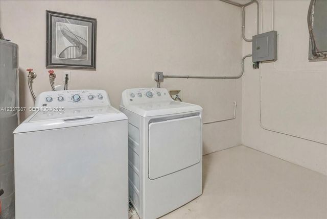 8580 NW 20th Court, Sunrise, FL 33322